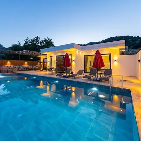 Ayse Sultan / Kalkan 4* Kas